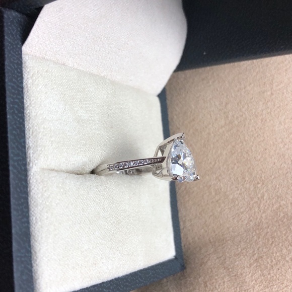 Sweet Heart in 925 Sterling Silver Ring - Picture 5 of 8